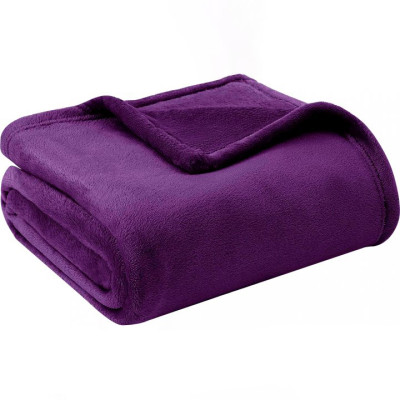 Теплі флісові пледи з логотипом оптом. Якісна вишивка на флісі, що не втрачає вигляду після прання. Теплі флісові пледи з логотипом оптом. Якісна вишивка на флісі, що не втрачає вигляду після прання.