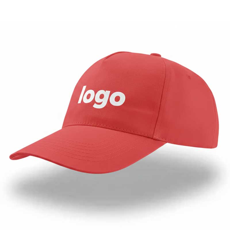 Червона кепка з вишивкою білими нитками. Брендування кепок під ключ для рекламних кампаній. Червона кепка з вишивкою білими нитками. Брендування кепок під ключ для рекламних кампаній.