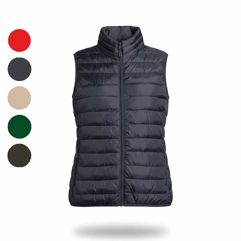 Чорна жилетка на блискавці під брендування. Приклад нанесення логотипа на теплий спецодяг від Branding. Чорна жилетка на блискавці під брендування. Приклад нанесення логотипа на теплий спецодяг від Branding.